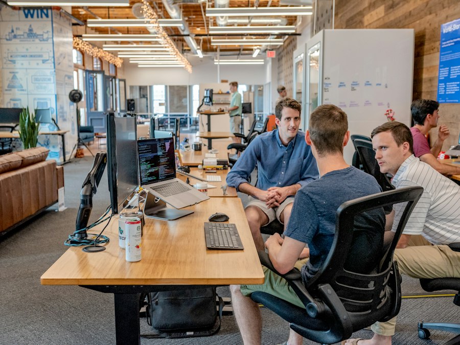 Customer interviews that reveal a workflow, not a wishlist